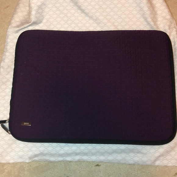init laptop case